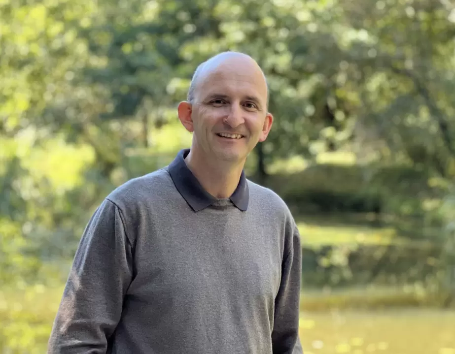 Tom Schüpfer im Wald